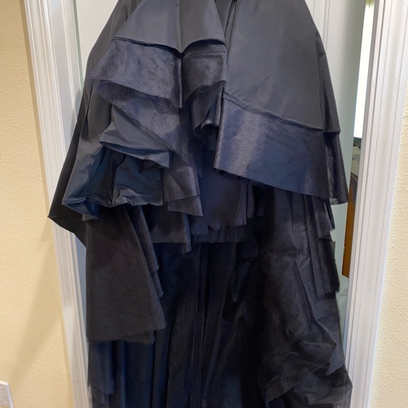 Pavoni Couture Collection black High low Skirt size 10. - Picture 8 of 9